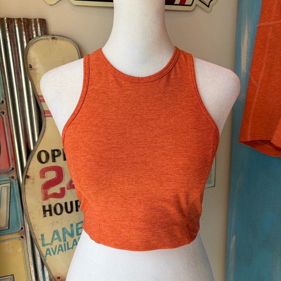 Outdoor Voices Mustang Orange Workout Set - Picture 3 of 16